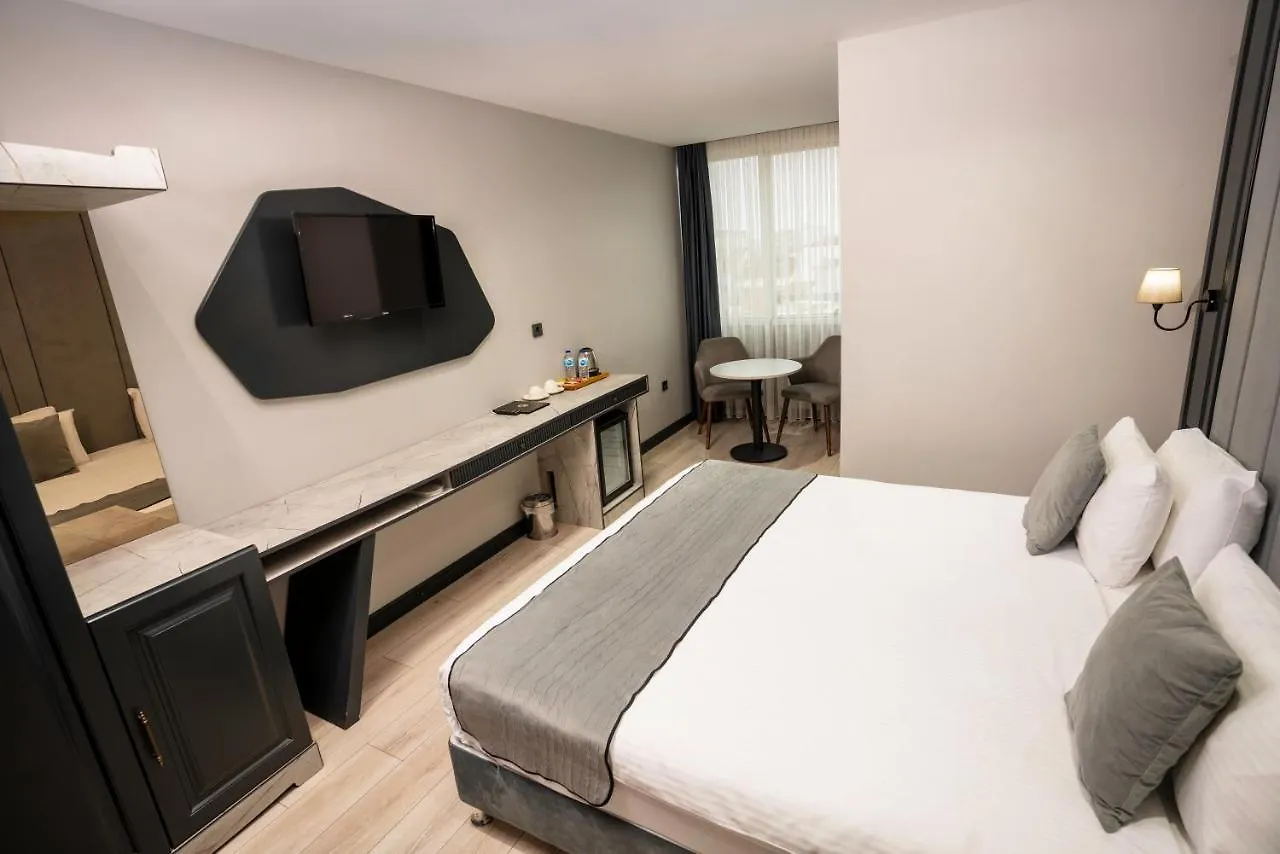 Express Plus Hotel Istanbul